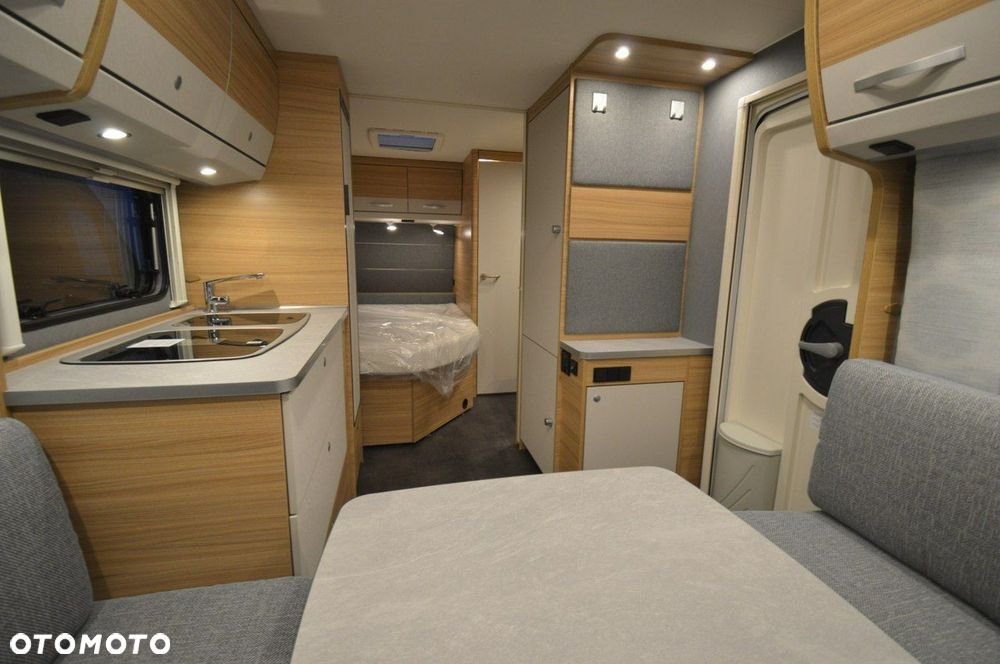 Dethleffs Camper 470 FR - 6
