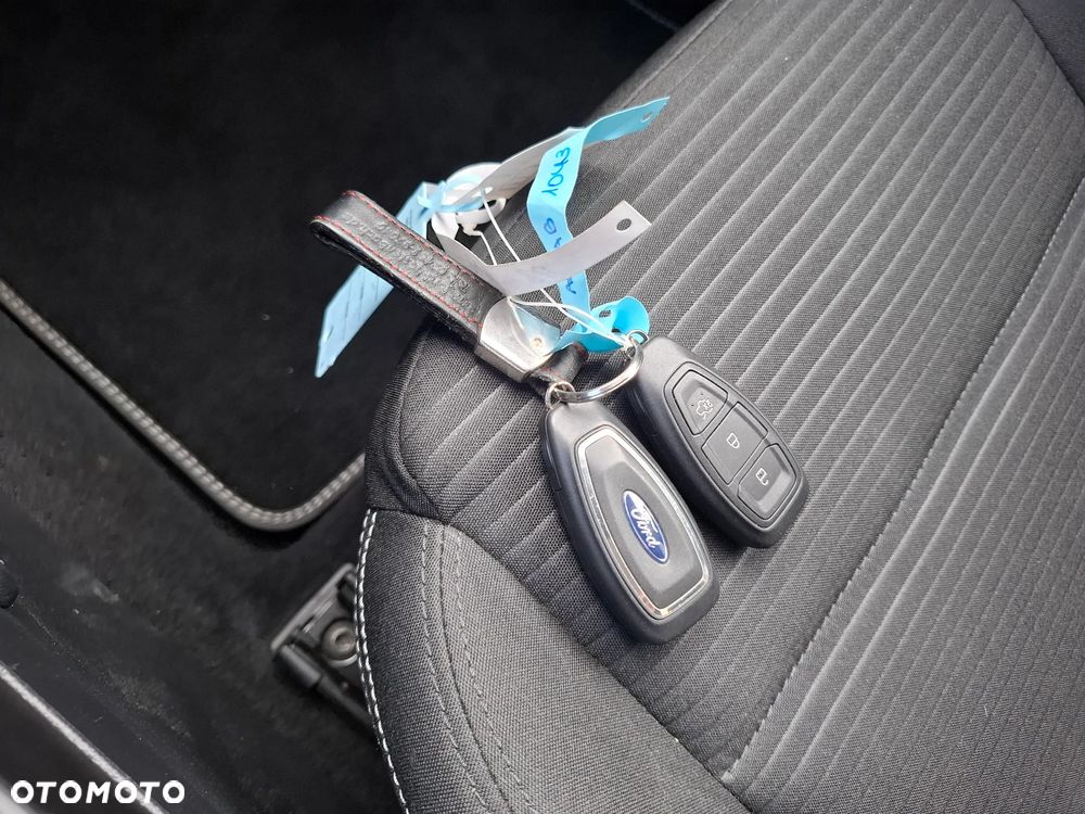 Ford Focus 1.5 EcoBlue Start-Stopp-System ACTIVE STYLE - 25