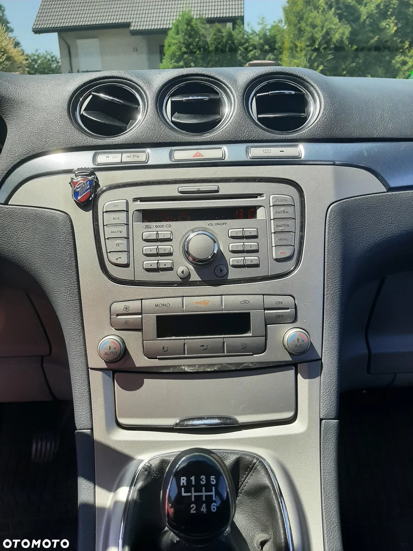 Ford Galaxy 1.8 TDCi Ghia - 12