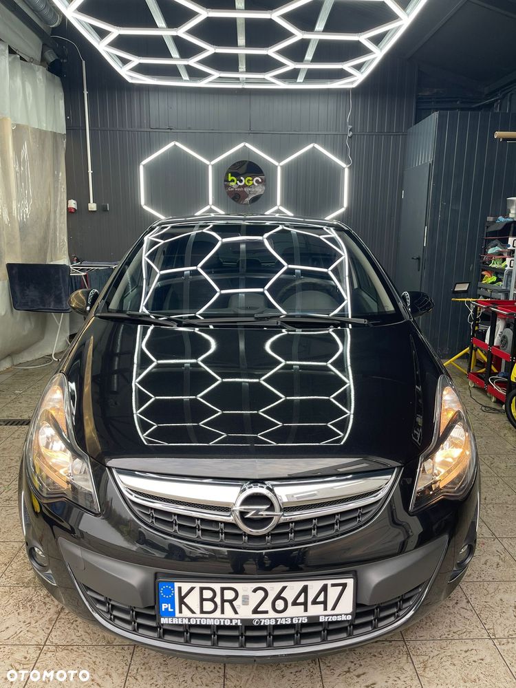 Opel Corsa - 4