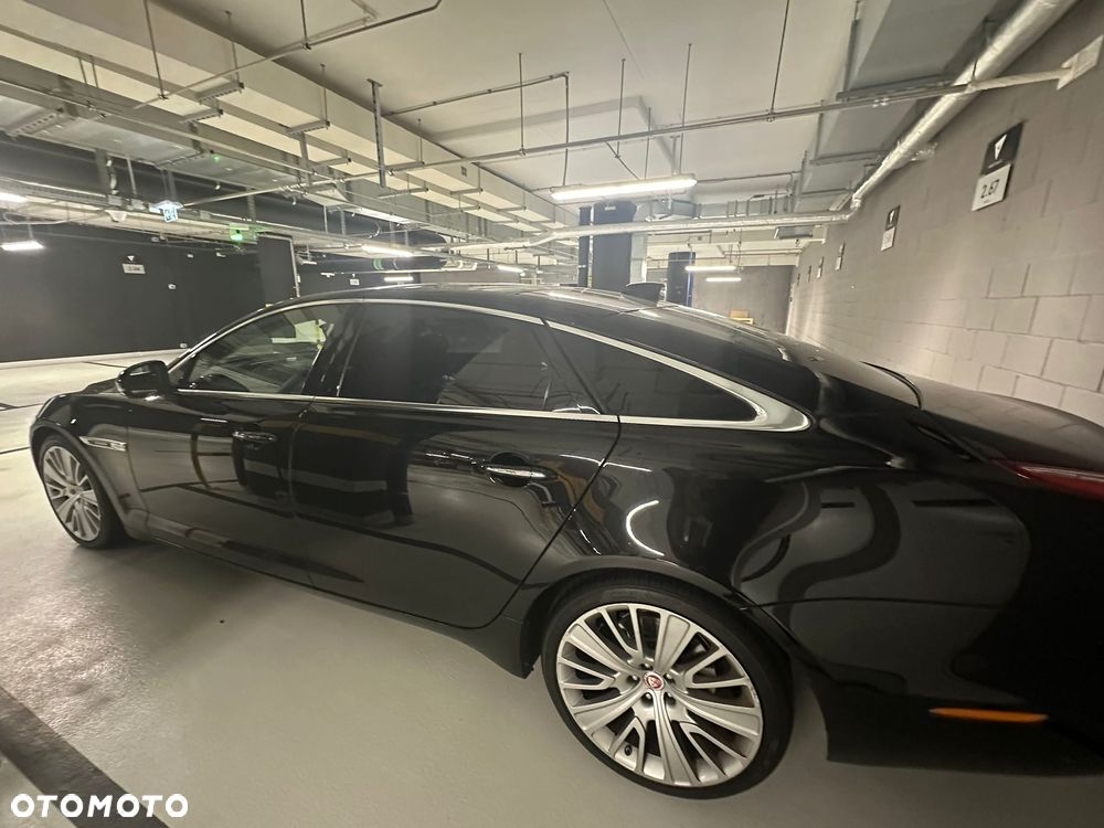 Jaguar XJ 3.0 V6 Langversion Autobiography - 11