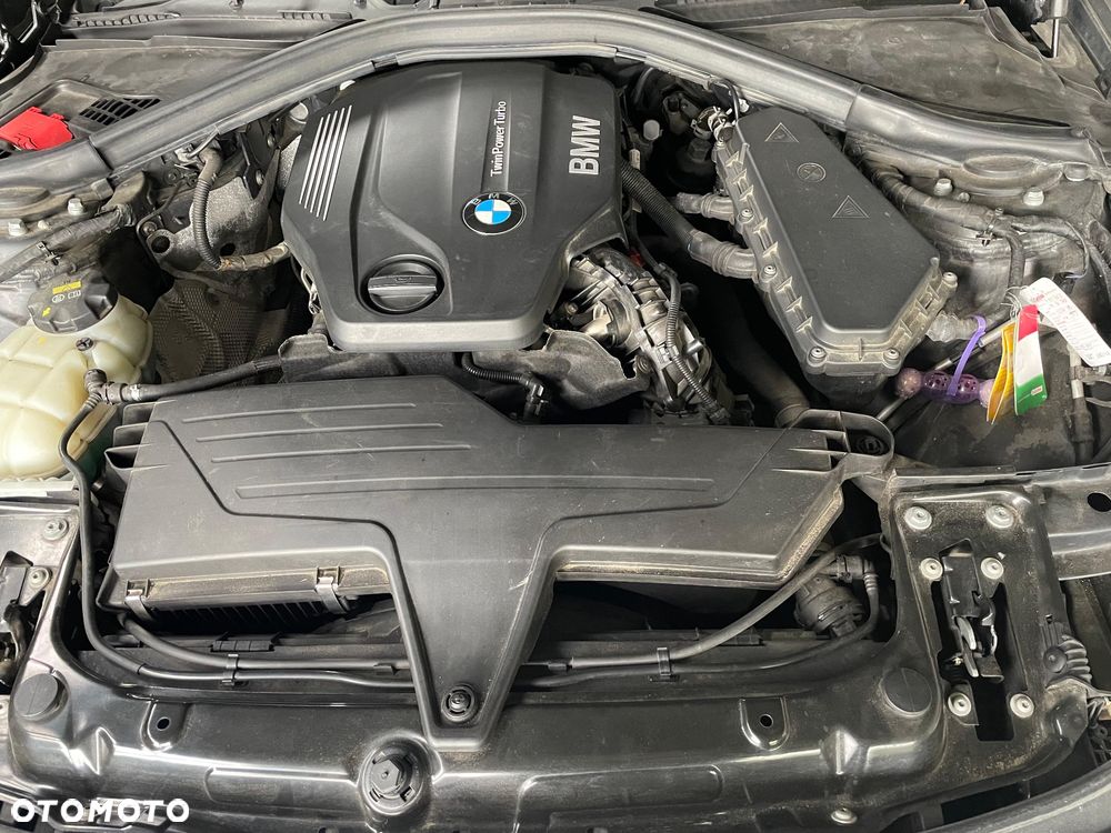 BMW Seria 3 - 12