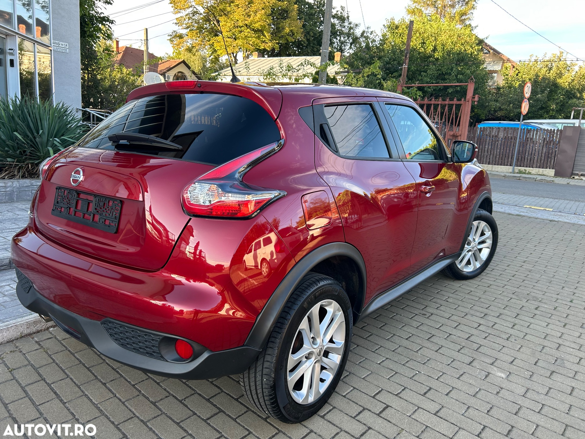 Nissan Juke 1.6L XTRONIC Acenta Open Air Aut. - 12