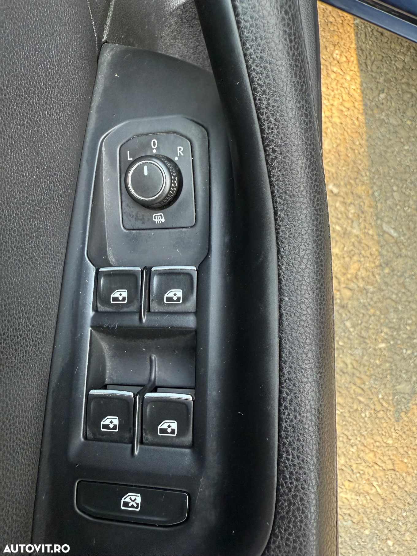 Volkswagen Passat 2.0 TDI Highline - 18