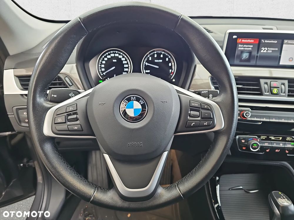 BMW X1 sDrive18i xLine - 16