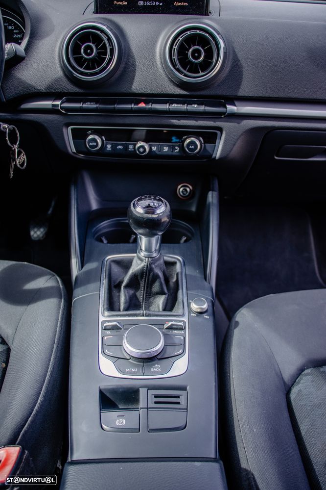 Audi A3 Sportback - 14
