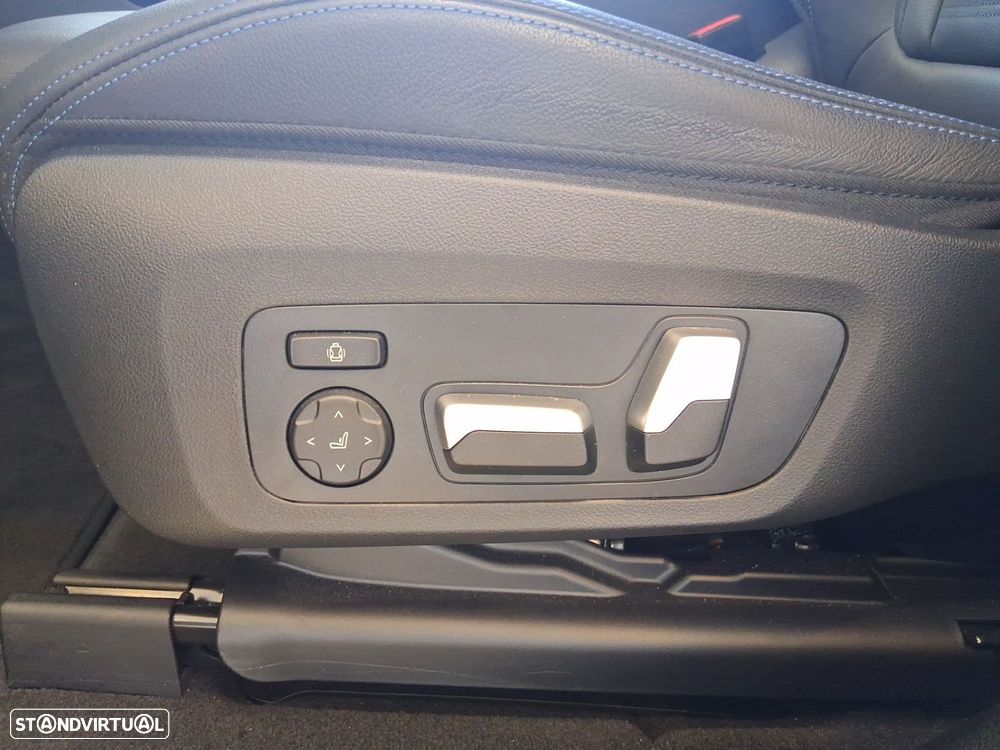 BMW iX3 M Sport Impressive - 14