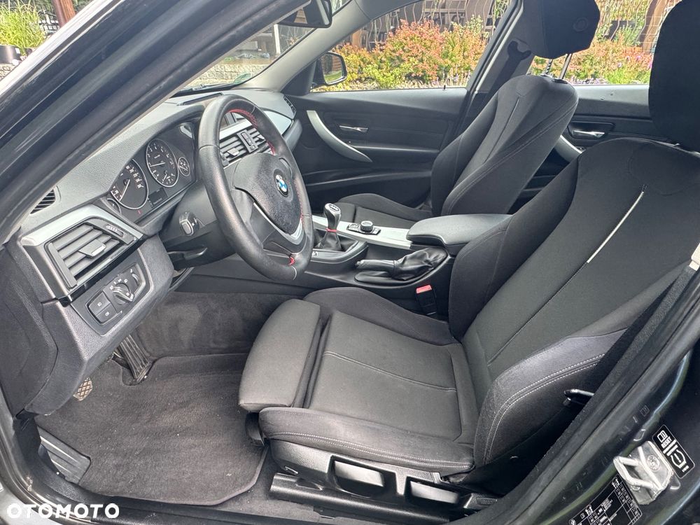 BMW Seria 3 316i Sport Line - 7