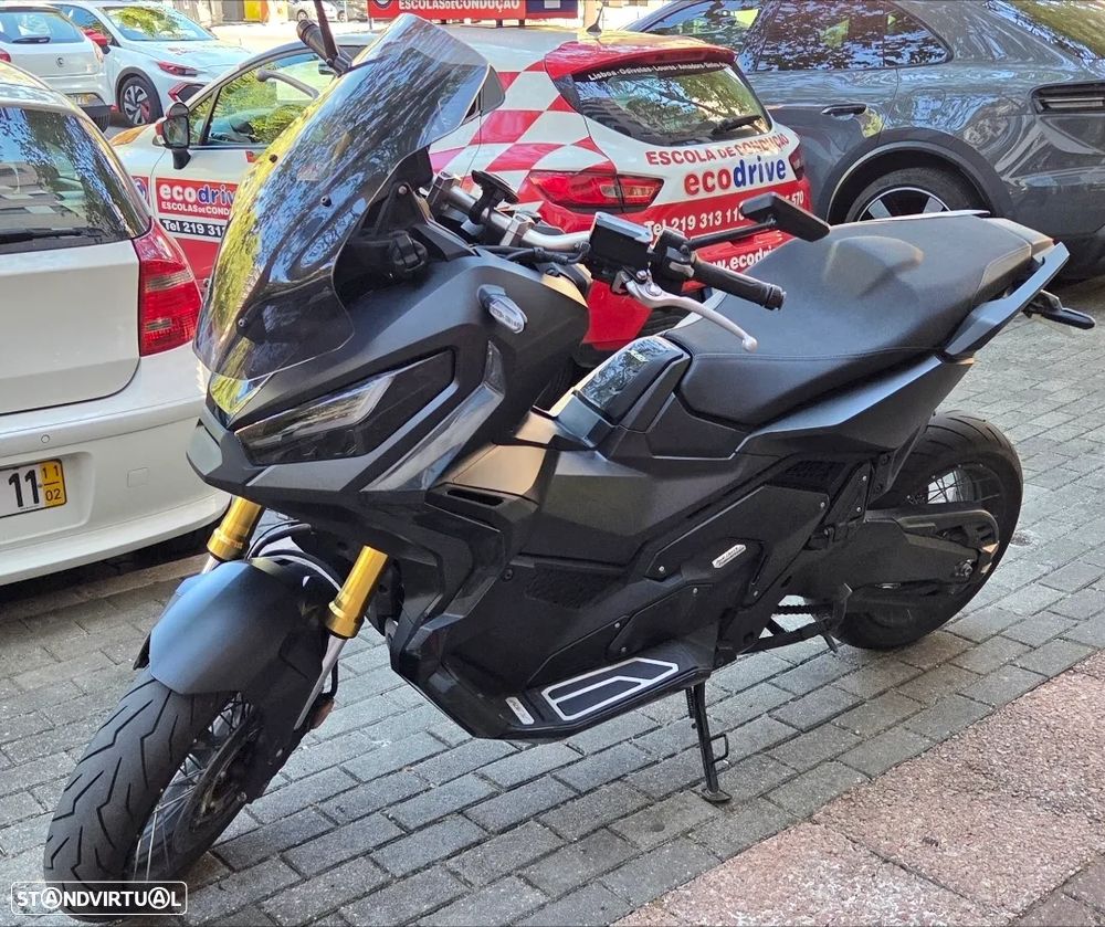 Honda X-ADV - 1