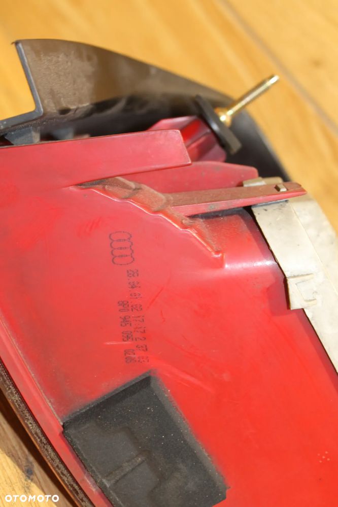 Lampa Lewa Tył Audi A3 8P    8p0945095020s - 3