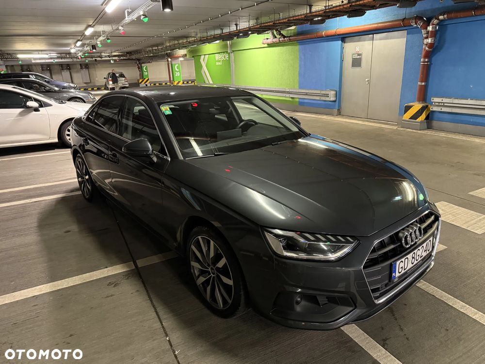 Audi A4 Limousine - 8