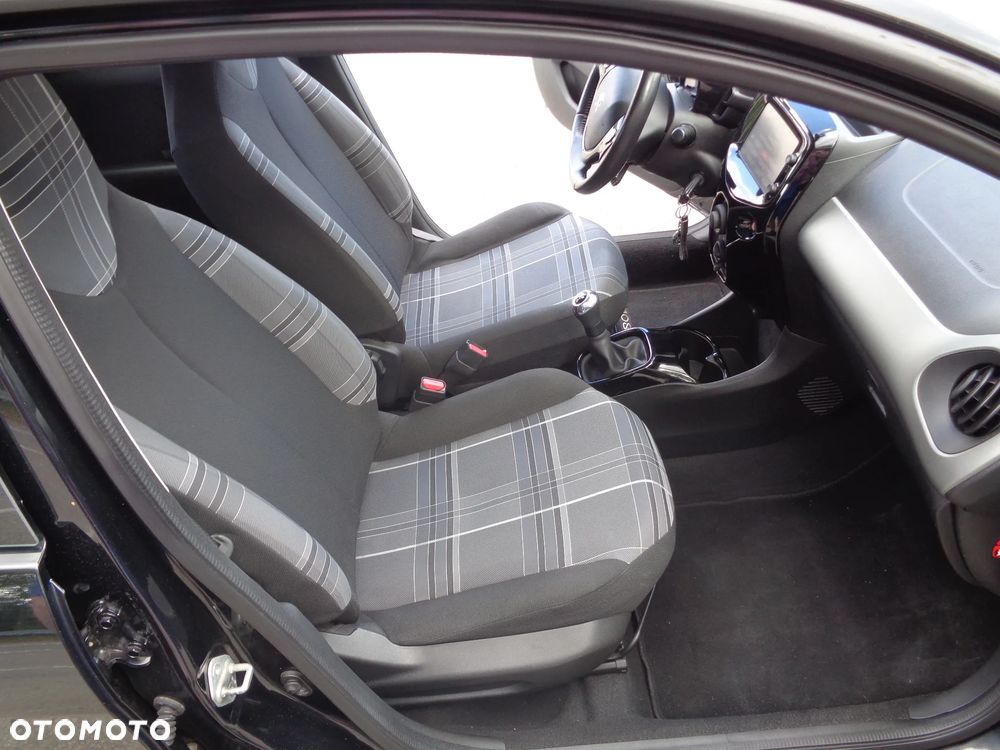 Peugeot 108 - 9