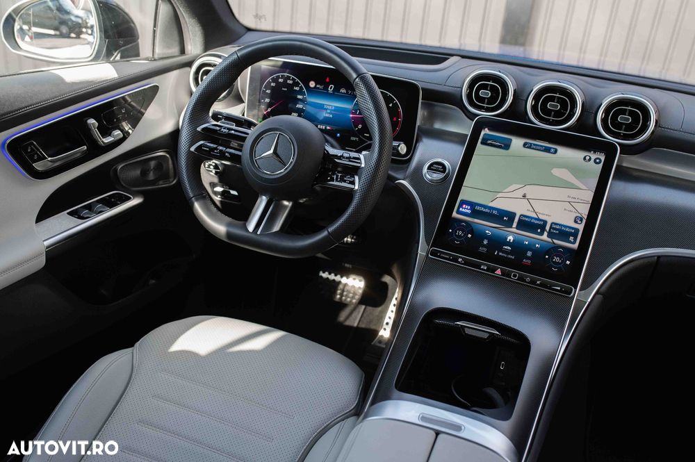Mercedes-Benz GLC 220 d 4Matic 9G-TRONIC AMG Line Advanced - 8