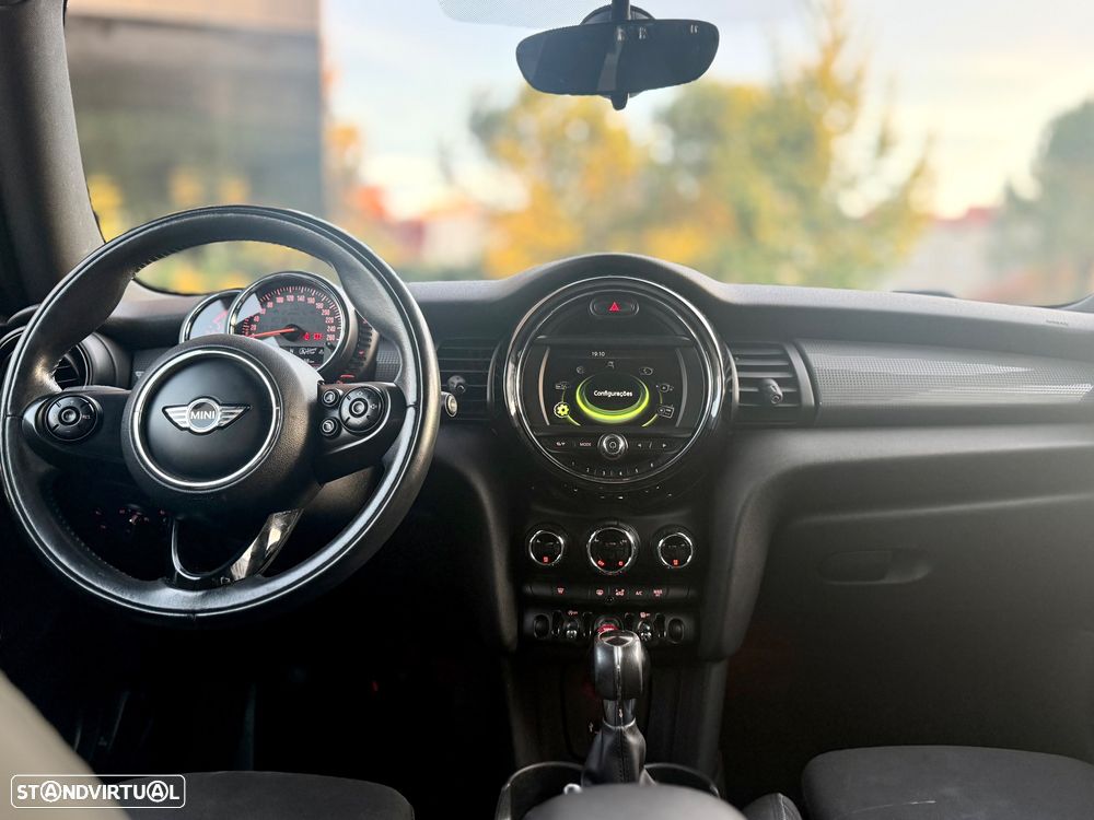 MINI 3 Portas Cooper D - 30
