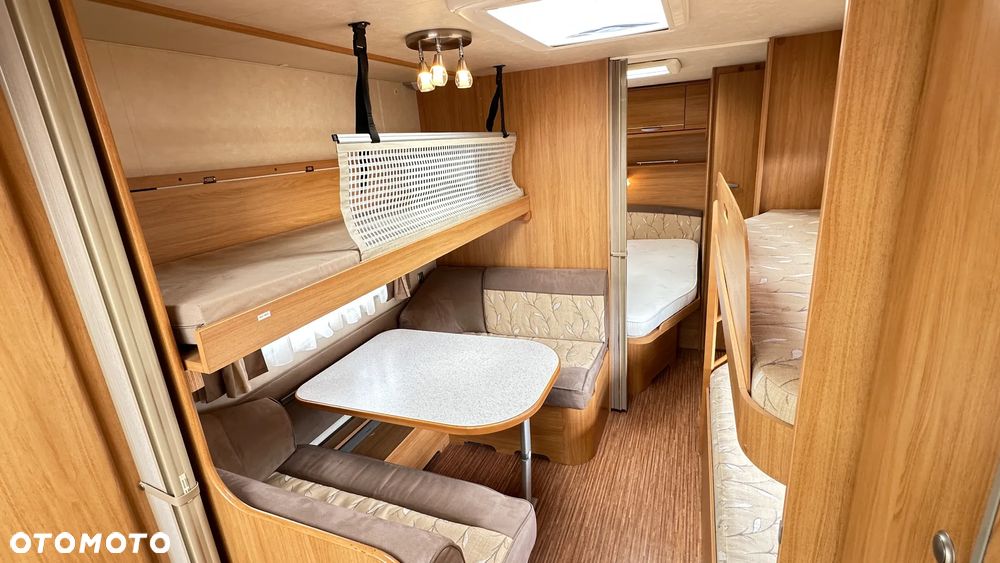 Adria CLASSICA 743 UT z Alde i nową markizą- 9 osobowa. - 32