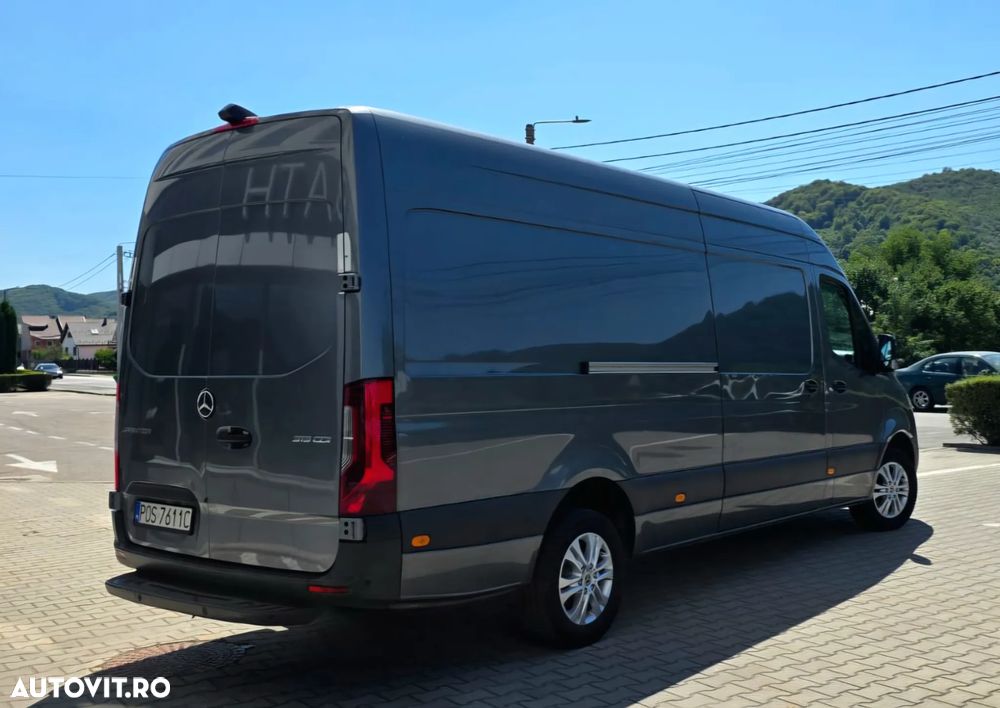 Mercedes-Benz Sprinter - 3