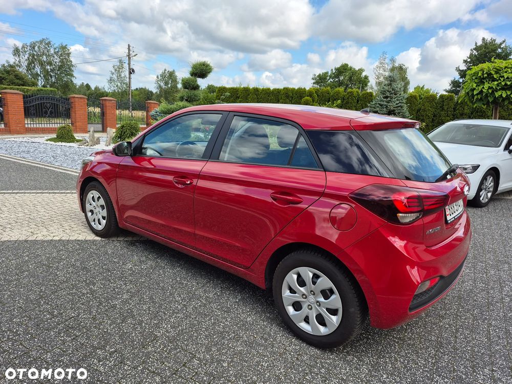 Hyundai i20 blue 1.2 Classic - 9