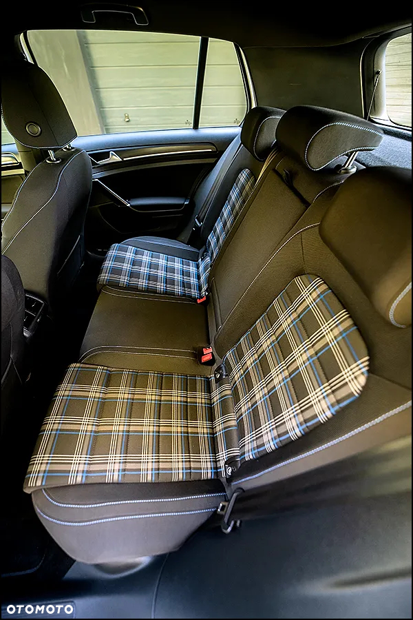 Volkswagen Golf VIII 1.4 TSI Plug-In Hybrid GTE DSG - 37