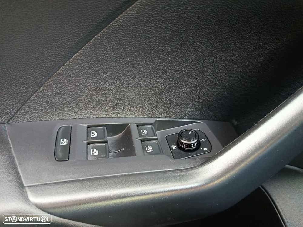 VW T-Cross 1.0 TSI Life - 26