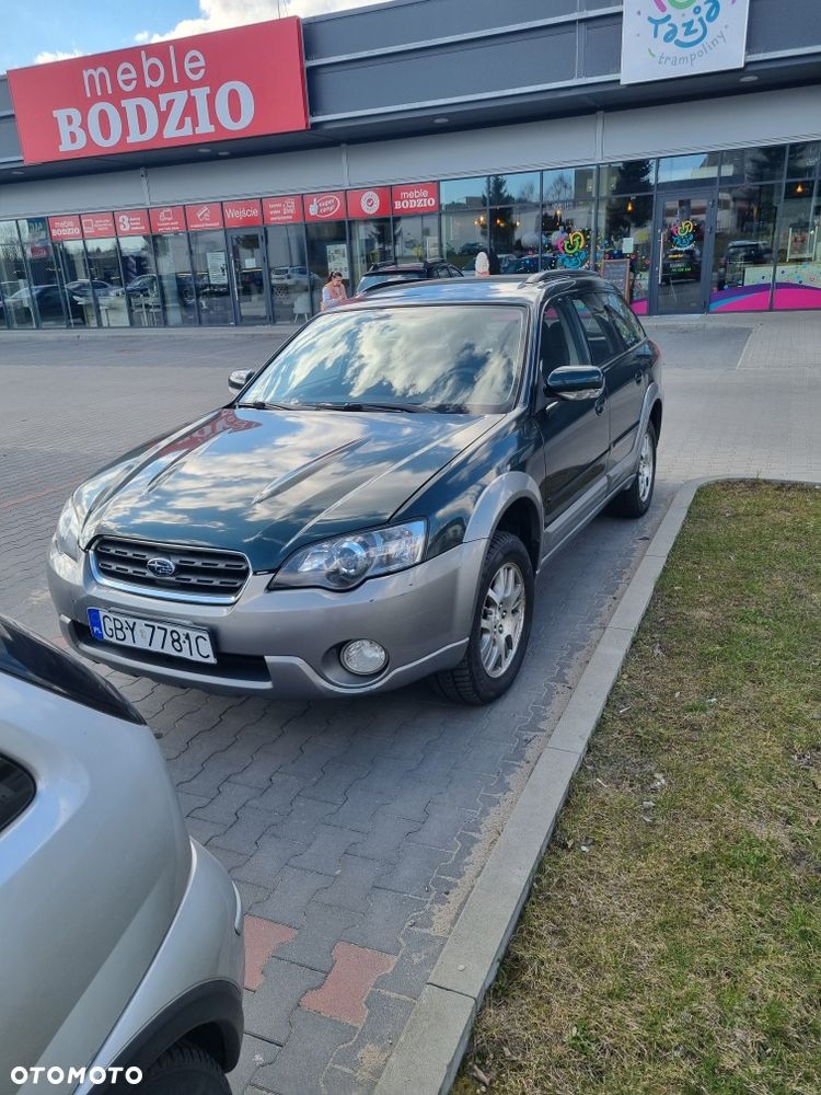 Subaru Outback - 1