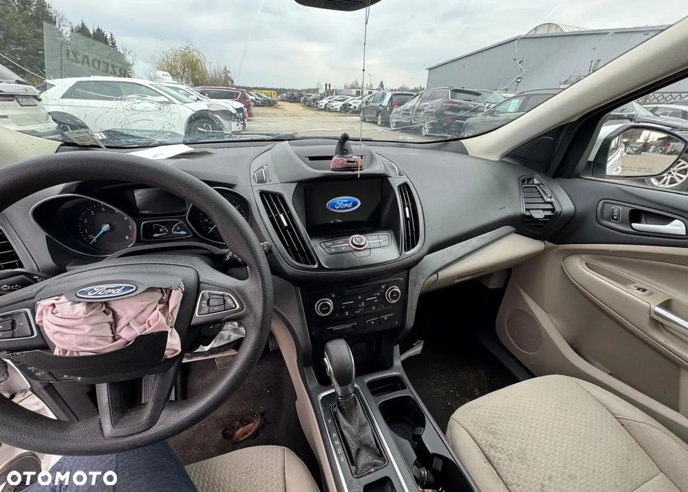 Ford Escape - 13