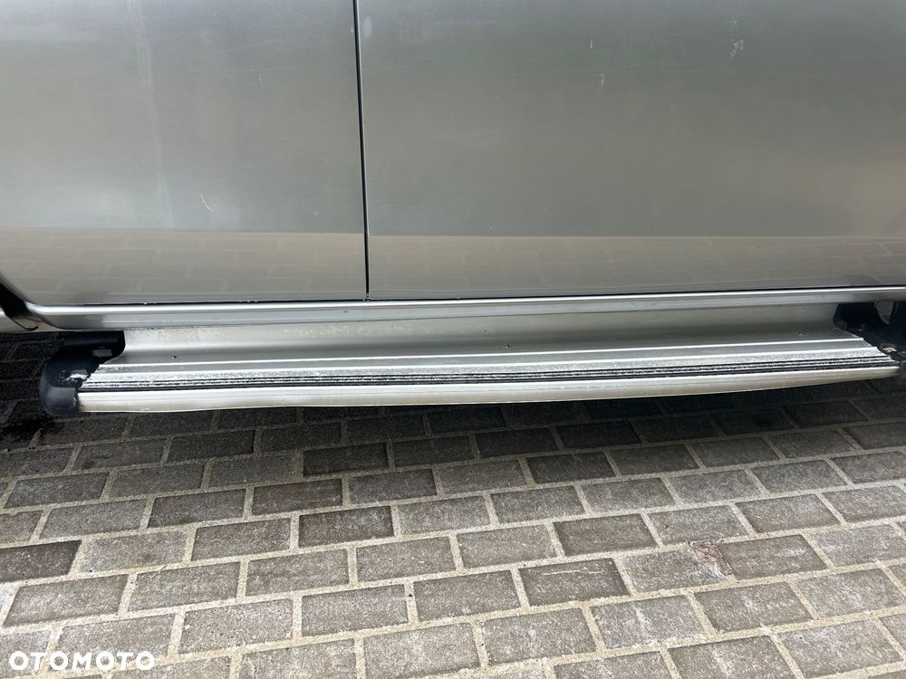 Mitsubishi L200 Pick Up 4x4 S&S Club Cab Diamant Edition - 18