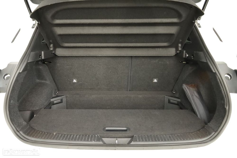 Nissan Qashqai 1.3 DIG-T N-Connecta LED - 26