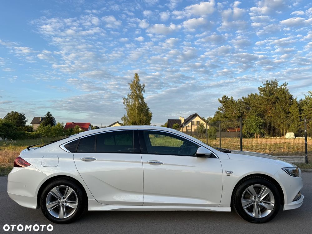 Opel Insignia - 13