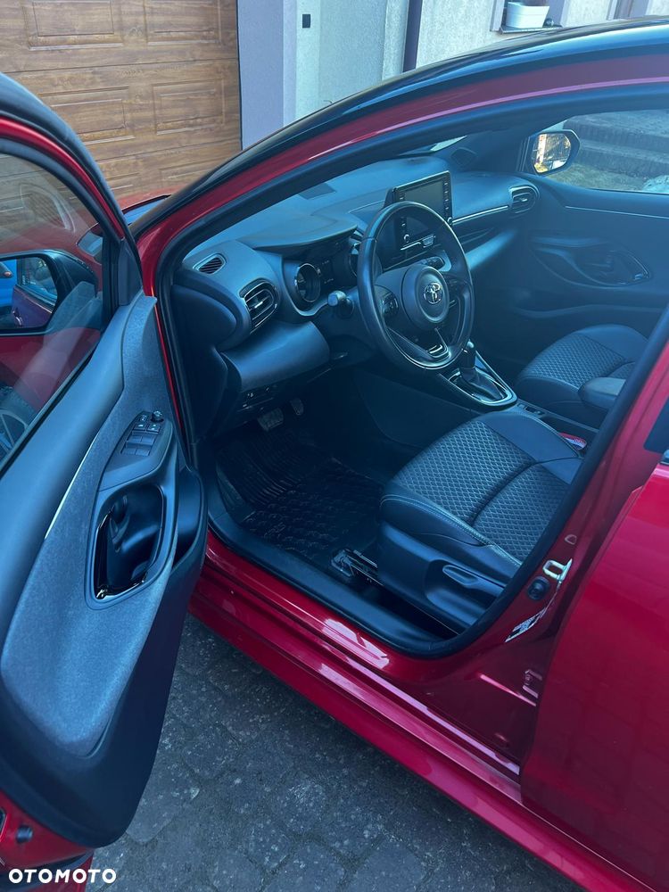 Toyota Yaris - 6