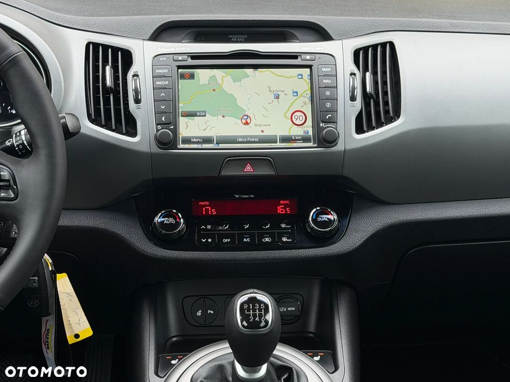 Kia Sportage 2.0 CRDI 4WD Fifa World Cup Edition - 31