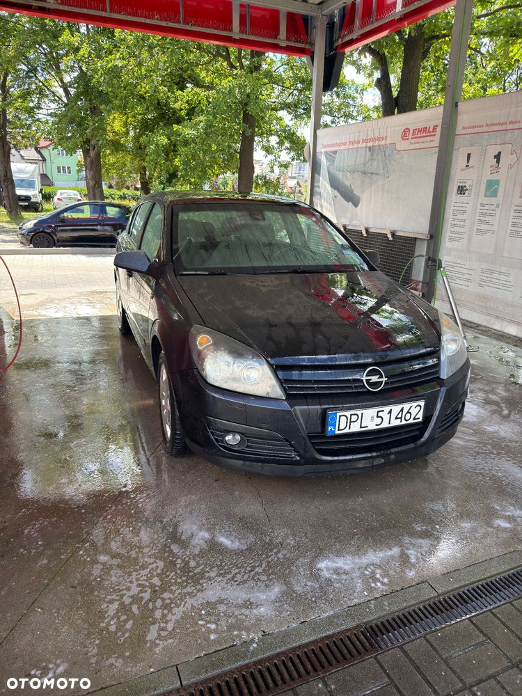 Opel Astra 1.6 Enjoy - 1