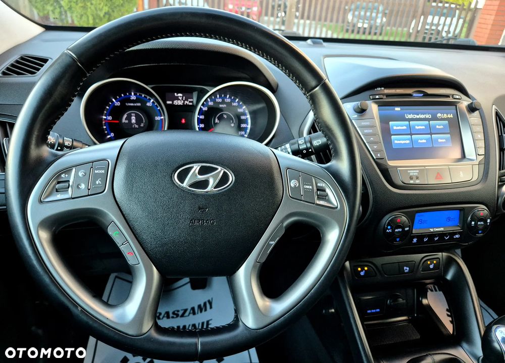 Hyundai ix35 1.7 CRDi 2WD Fifa World Cup Edition - 20