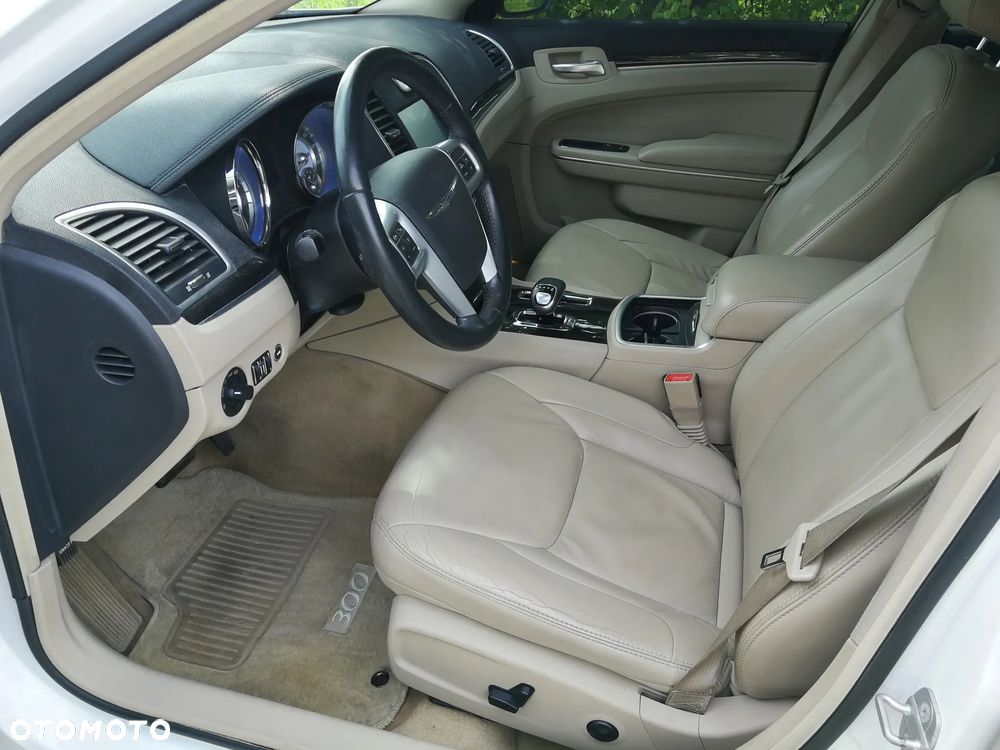 Chrysler 300 - 7