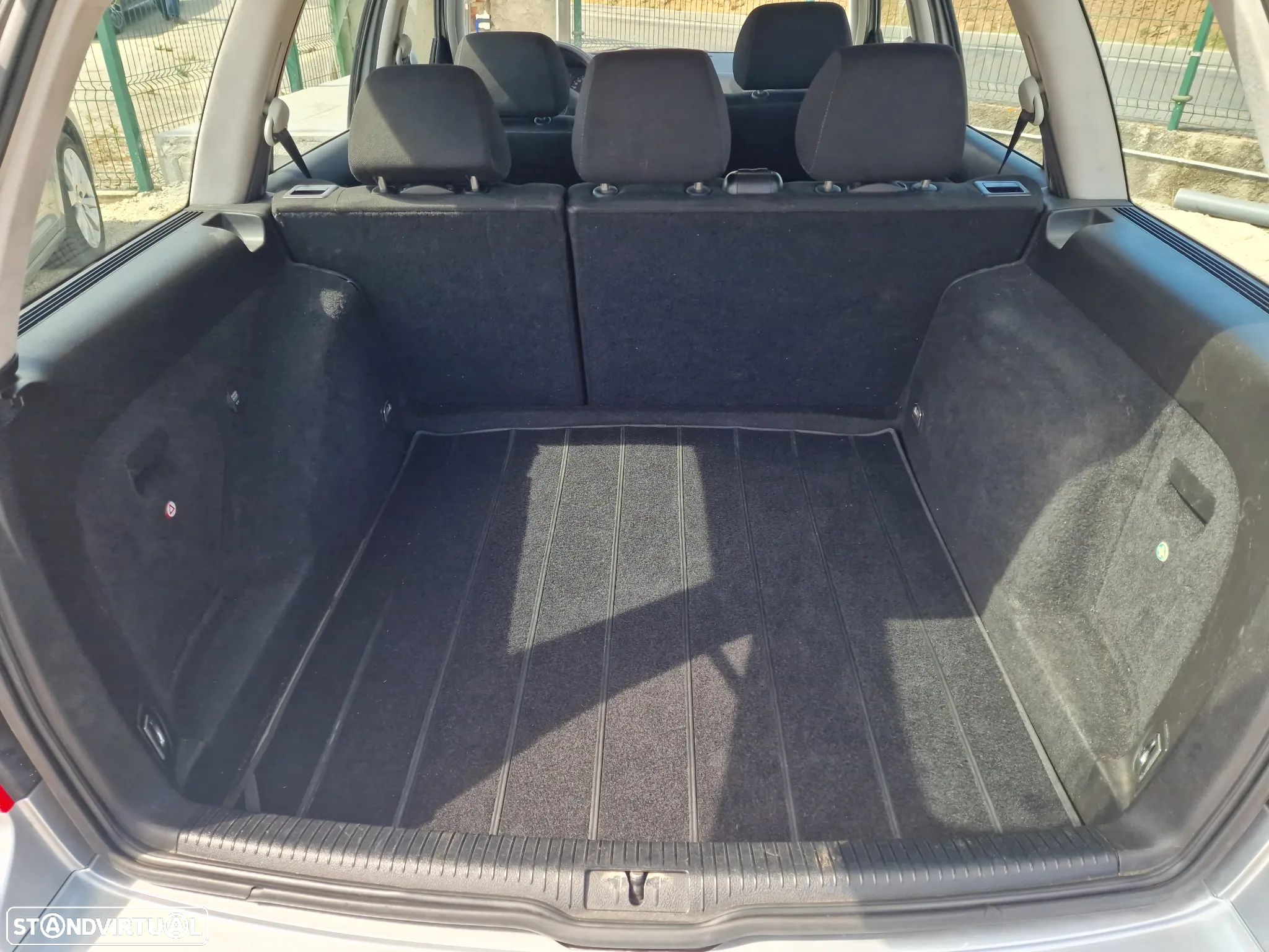 VW Golf Variant 1.9 TDi Highline Tip - 7
