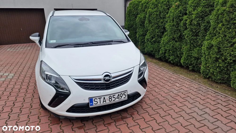 Opel Zafira - 2