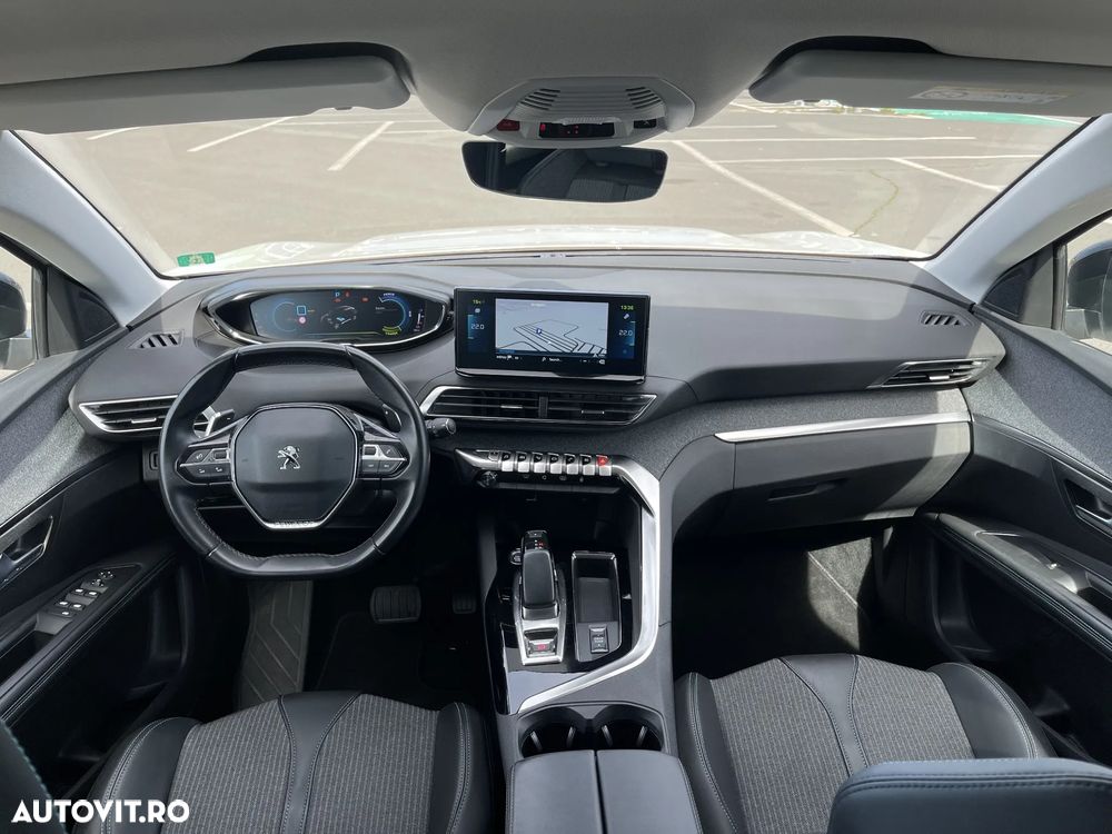 Peugeot 3008 225 e-EAT8 Allure Pack - 26