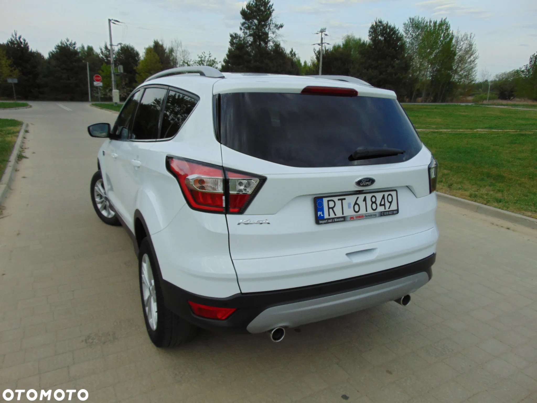 Ford Kuga 2.0 TDCi FWD Titanium - 35