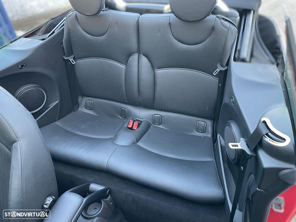 MINI Cabrio Cooper S - 29