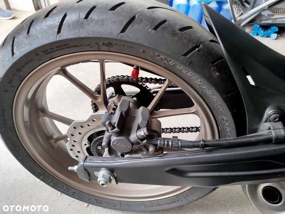 Honda CB - 7