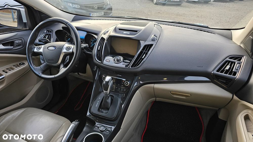 Ford Escape 2.0 EcoBoost FWD Titanium - 18