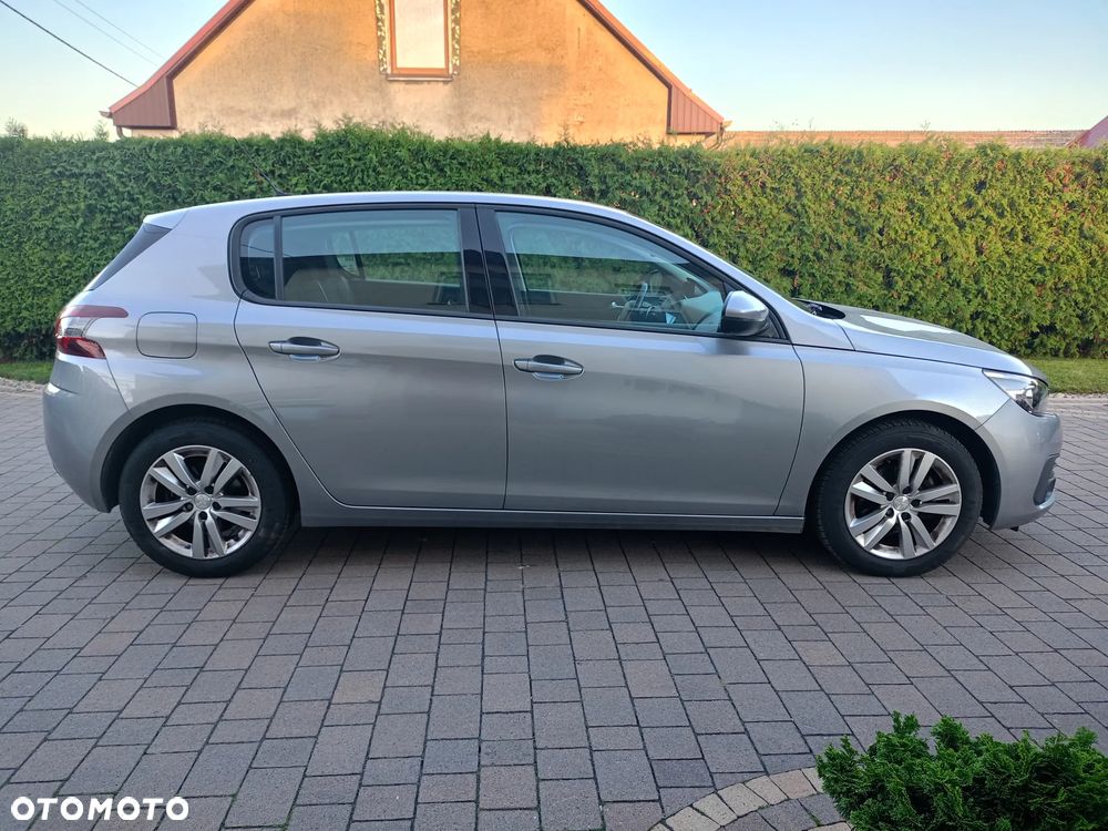 Peugeot 308 - 6