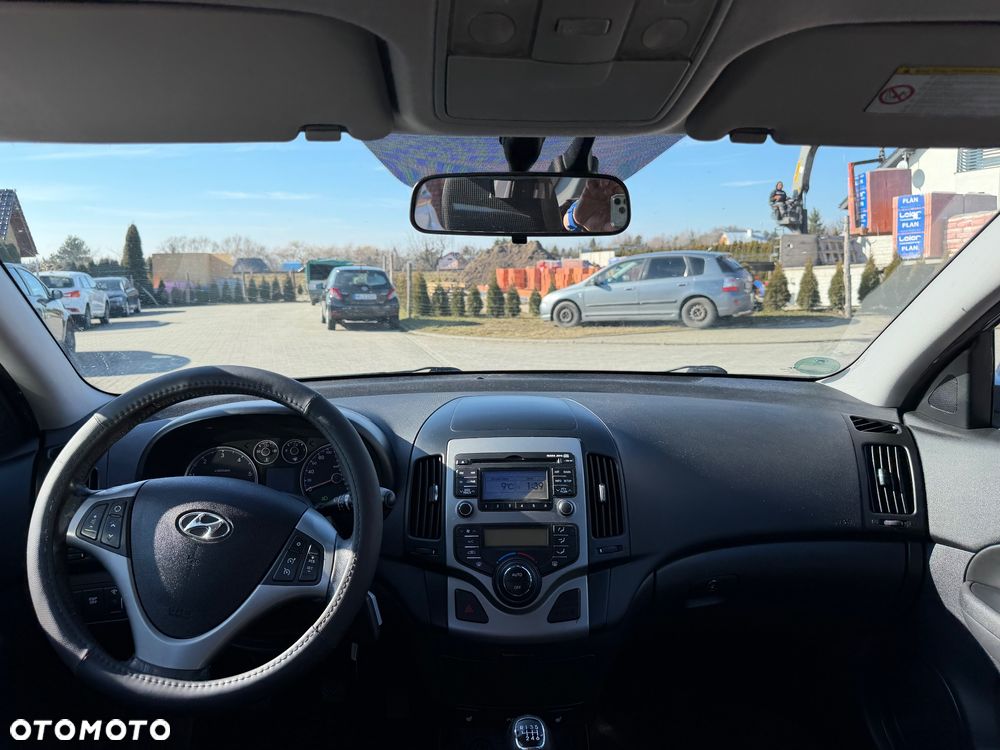 Hyundai i30 i30cw 1.6 CRDi Fifa World Cup Edition - 11