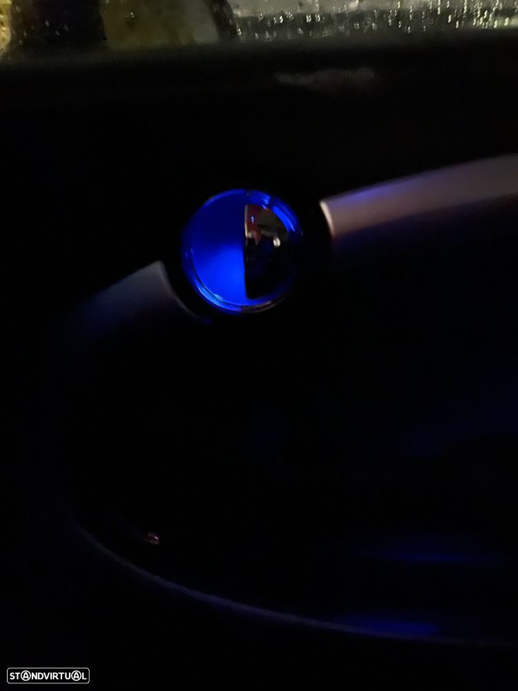 MINI 3 Portas Cooper D - 13