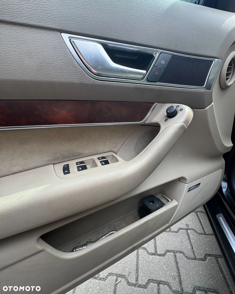 Audi A6 Avant - 5