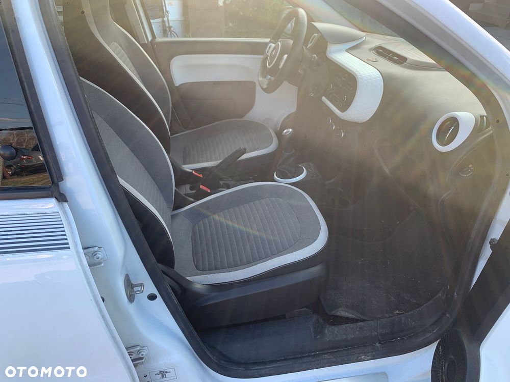 Renault Twingo SCe 70 Intens EU6 - 10