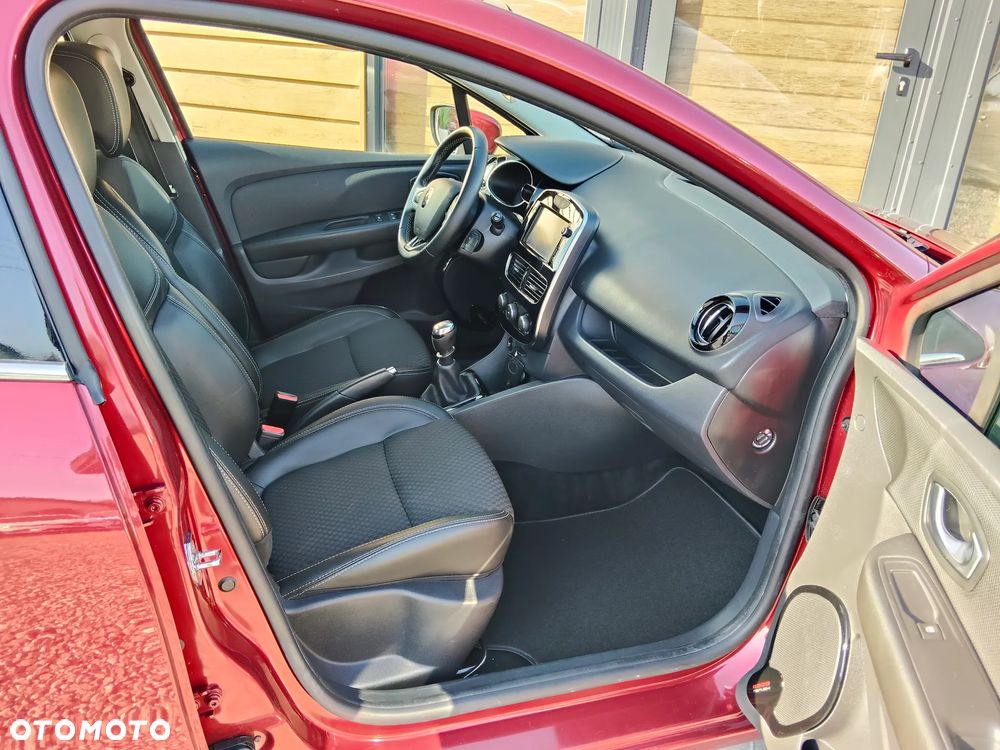 Renault Clio Energy dCi 110 Start & Stop INTENS - 24