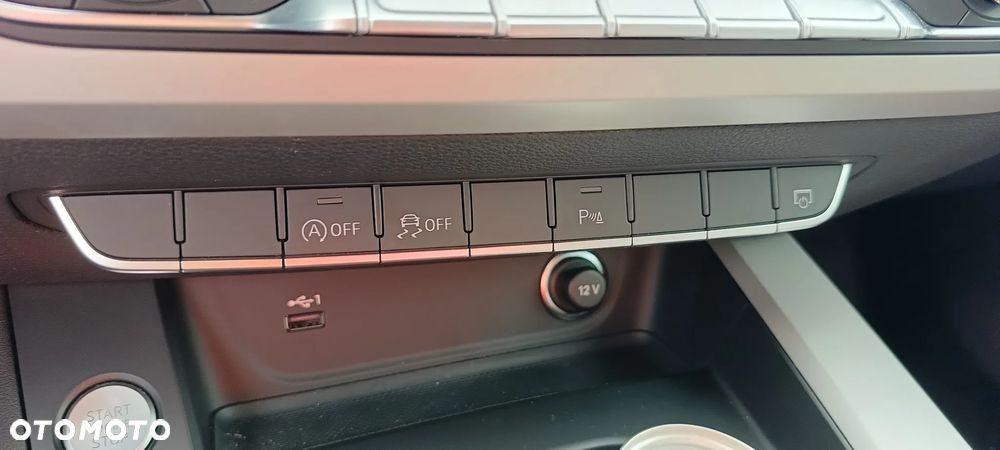 Audi A4 Limousine 35 TFSI mHEV S Line S tronic - 23