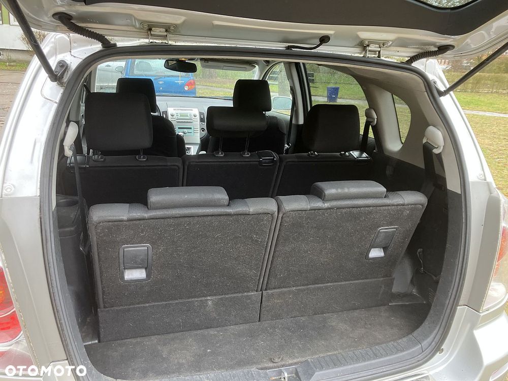 Toyota Corolla Verso 1.8 Gold - 9