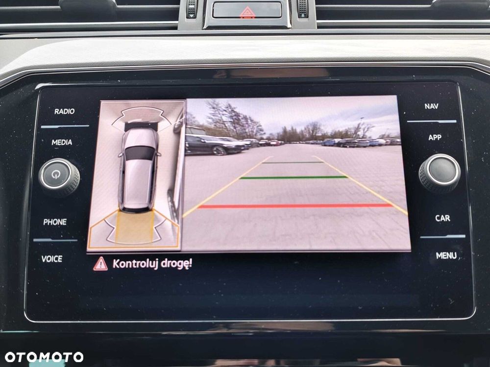 Volkswagen Passat 2.0 TDI EVO Business DSG - 30