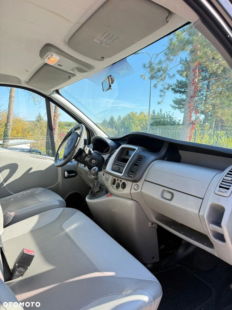 Renault Trafic - 8